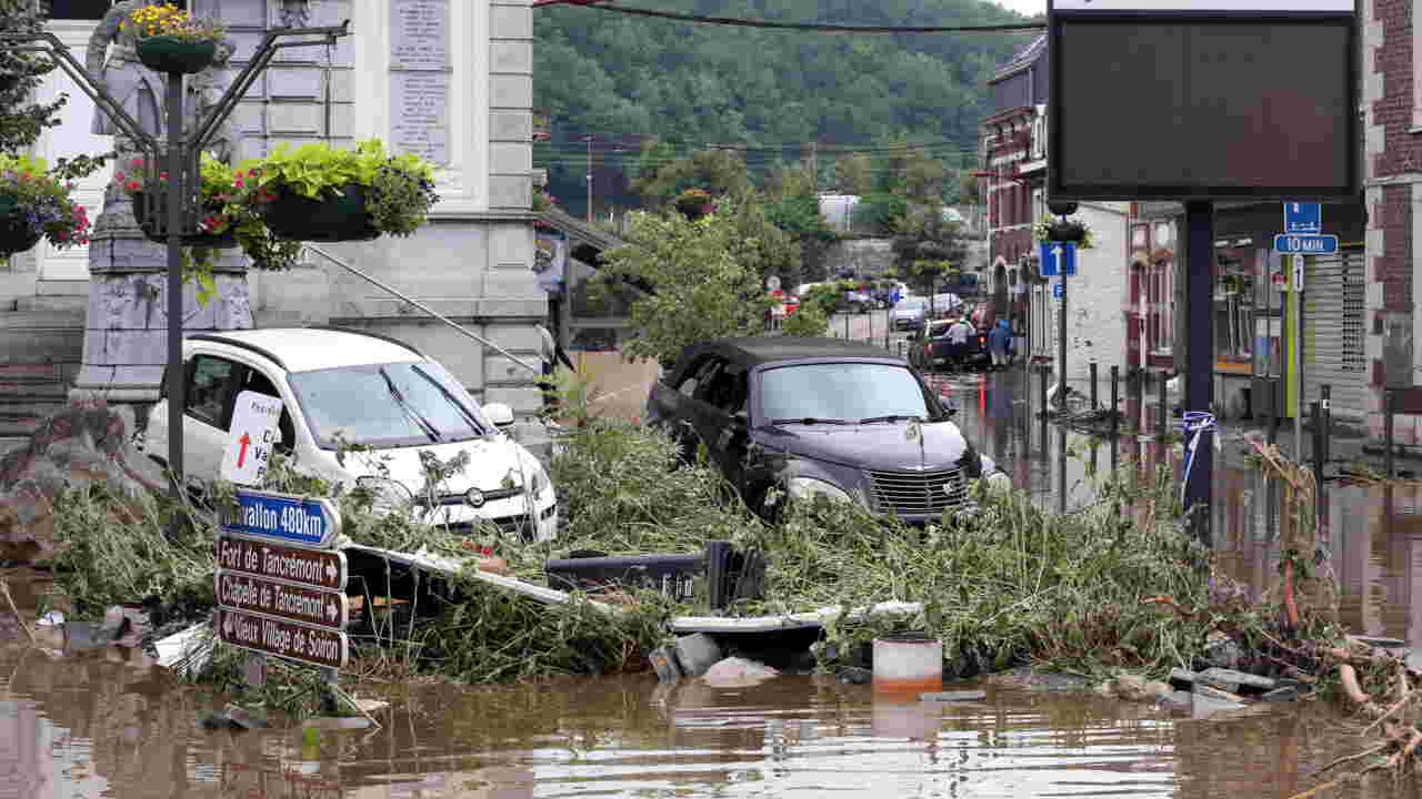 Inondations en Belgique le bilan monte à 27 morts Geo fr