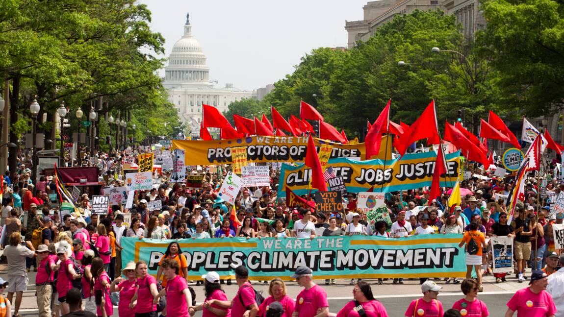 Vaste marche pour le climat et anti-Trump à Washington
