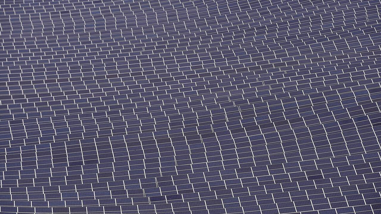 Une entreprise solaire norvégienne signe pour 2,5 mds d'euros en Iran