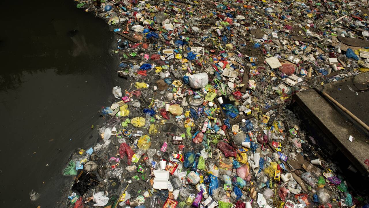 Indésirables en Asie, des déchets plastique occidentaux en mal de débouchés