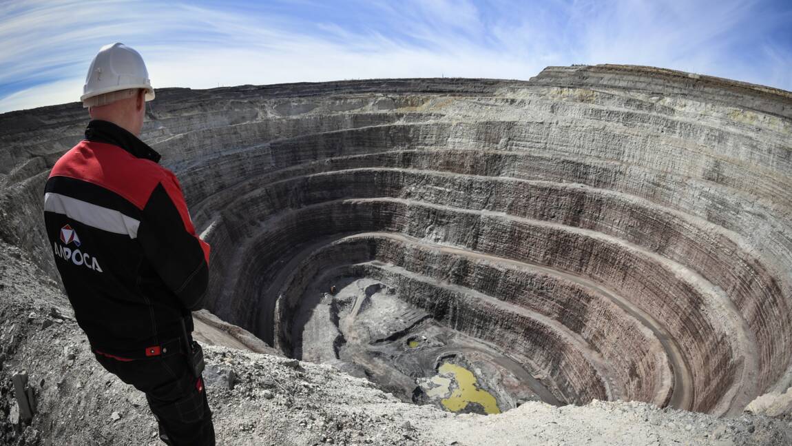 En Iakoutie, la Russie creuse le permafrost à la recherche de diamants