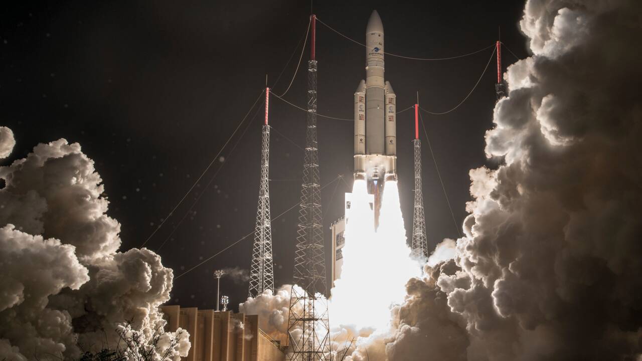 Trajectoire anormale d'Ariane 5: l'erreur humaine pas exclue
