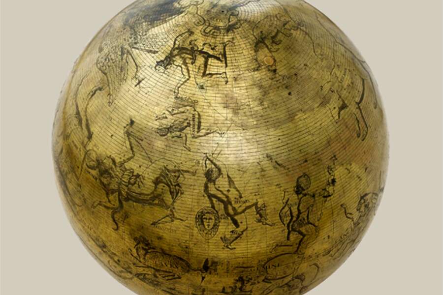 8 Globes Anciens Qui Illustrent L'évolution De La Conception Du Monde - GEO