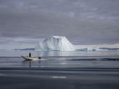Dans le cercle polaire arctique, les touristes se bousculent avant la fonte des glaces