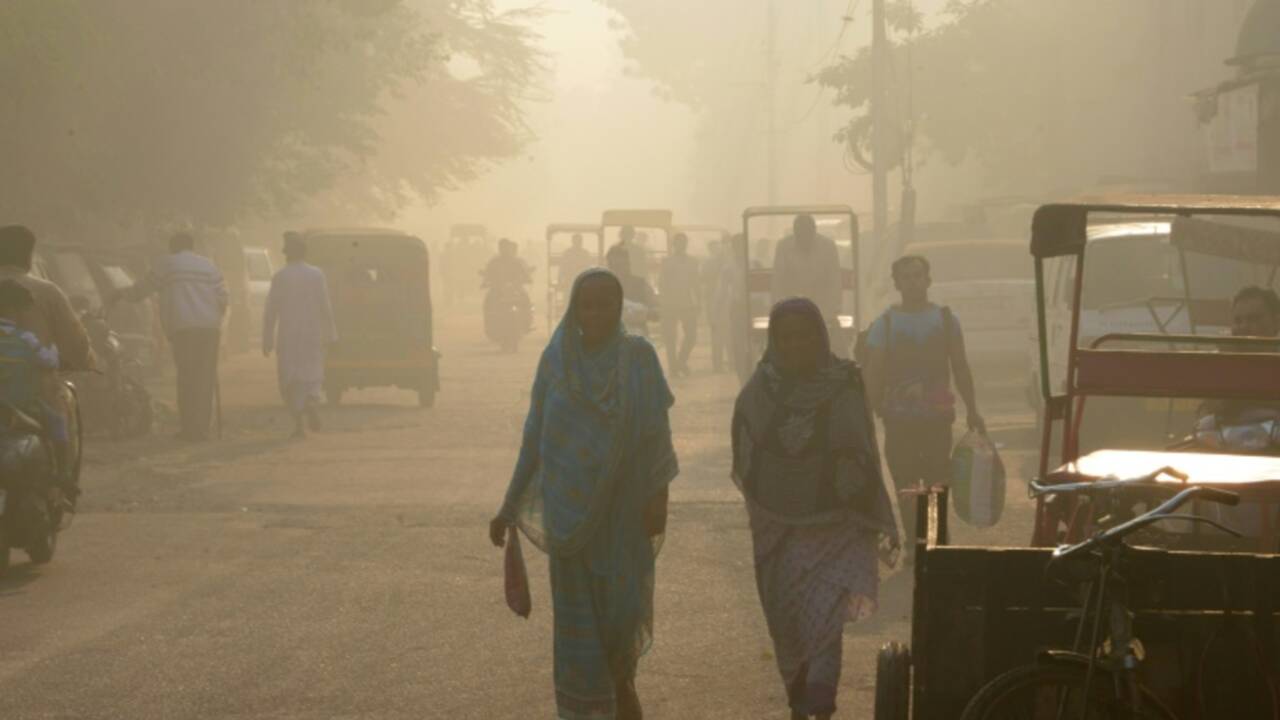 Inde: la pollution étouffe Delhi, les écoles fermées samedi