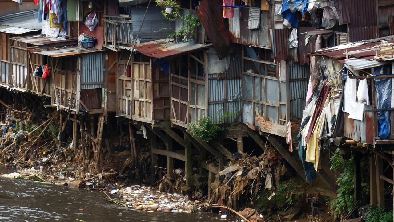 Un entrepreneur indonésien s'attaque au fléau du plastique