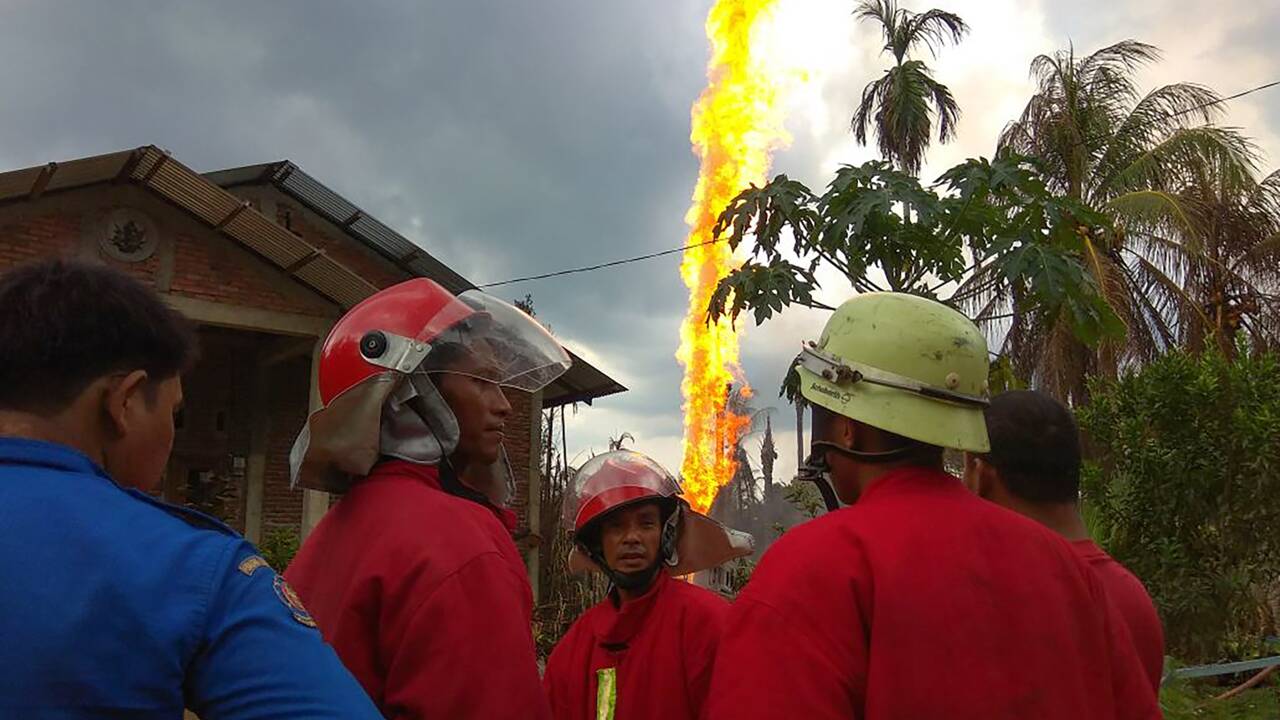 Indonésie: au moins 18 morts dans l'incendie d'un puits de pétrole illégal