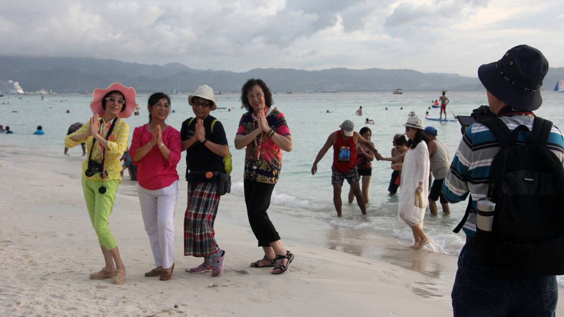 Philippines: Boracay, l'île "fosse septique", va être interdite six mois aux touristes