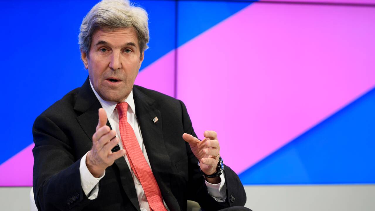 Retrait de l'accord climat: Kerry ironise sur Trump