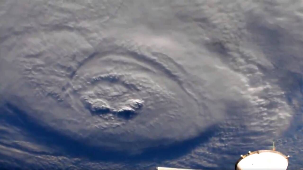 Même rétrogradé en catégorie 2, l'ouragan Florence reste dangereux
