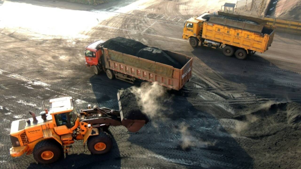 La Chine gaspille des milliards dans des centrales à charbon "inutiles"