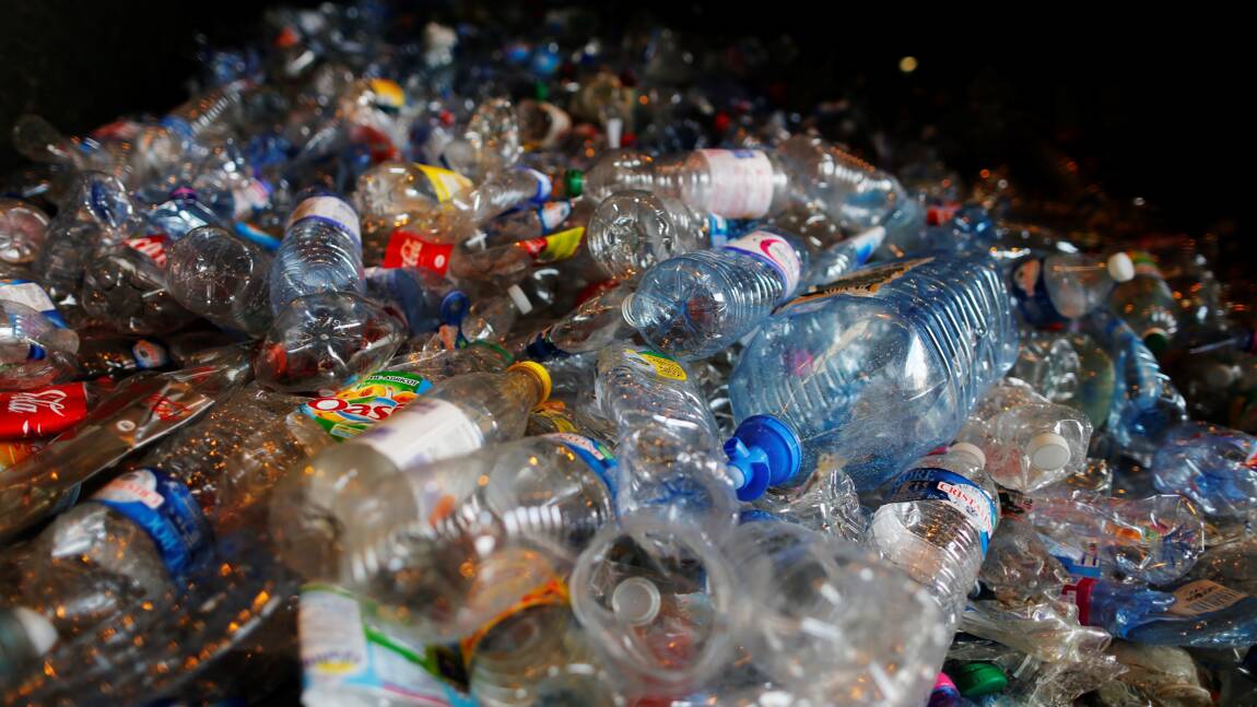 Recyclage du plastique: la France "a beaucoup de progrès à faire"
