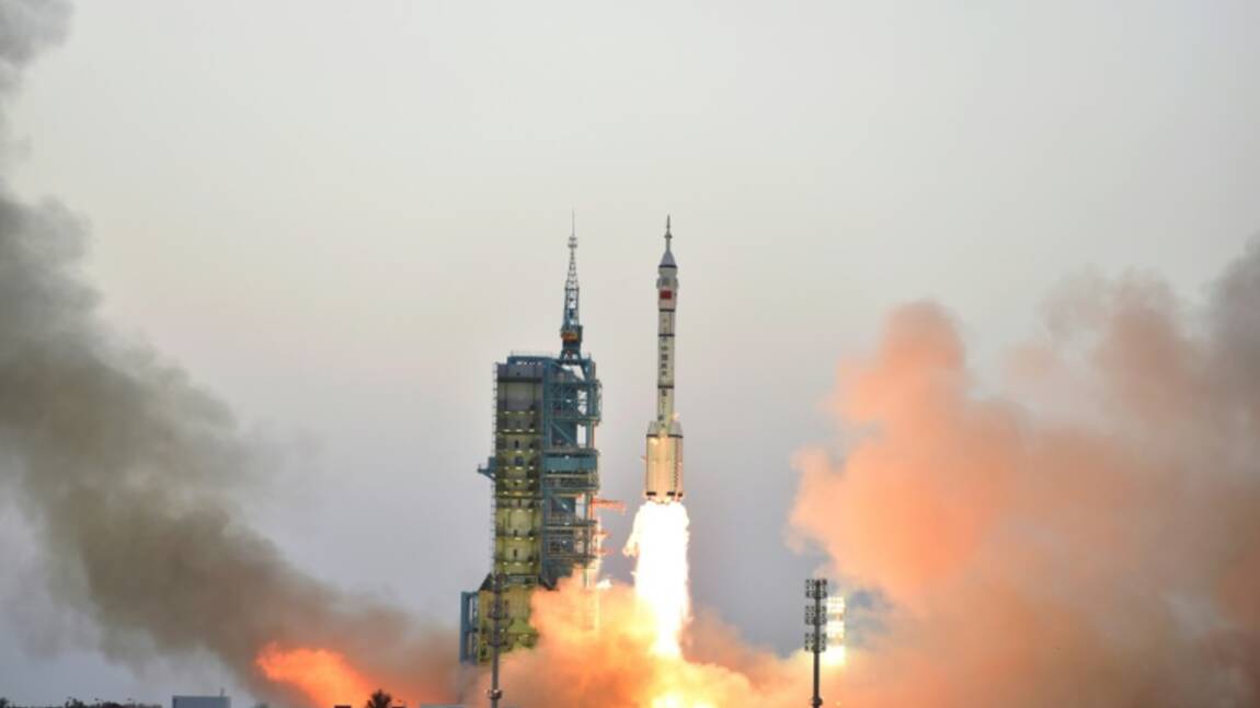 Espace: la Chine achève sa plus longue mission habitée