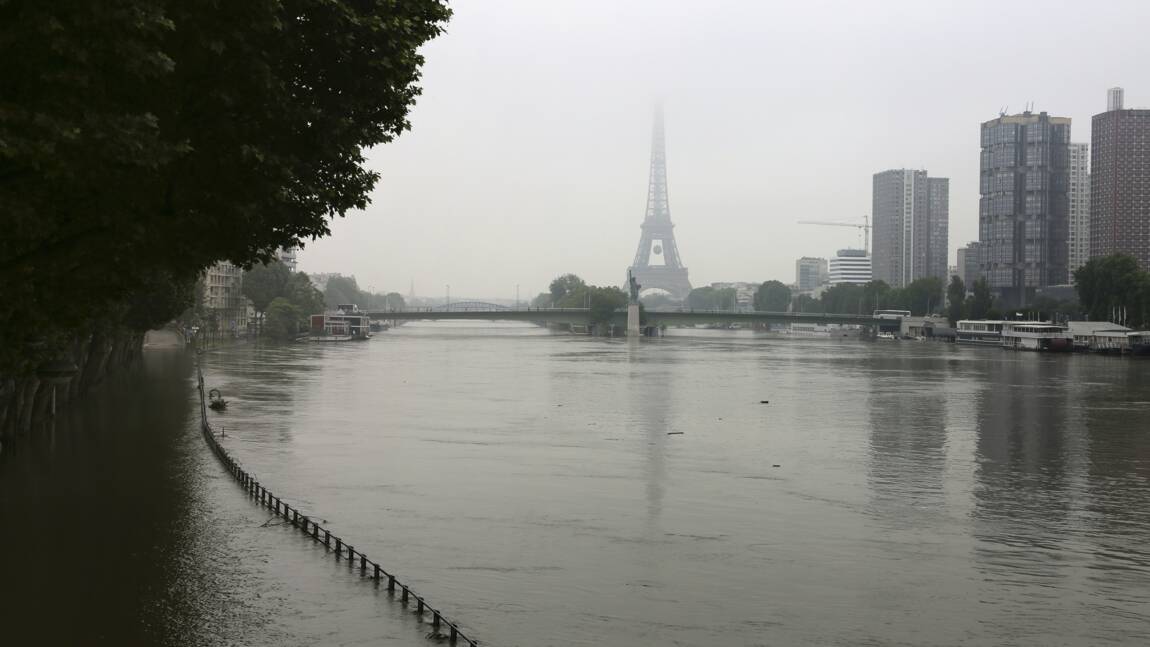 Crue, canicule ou attentat... Paris lance sa stratégie de "résilience"