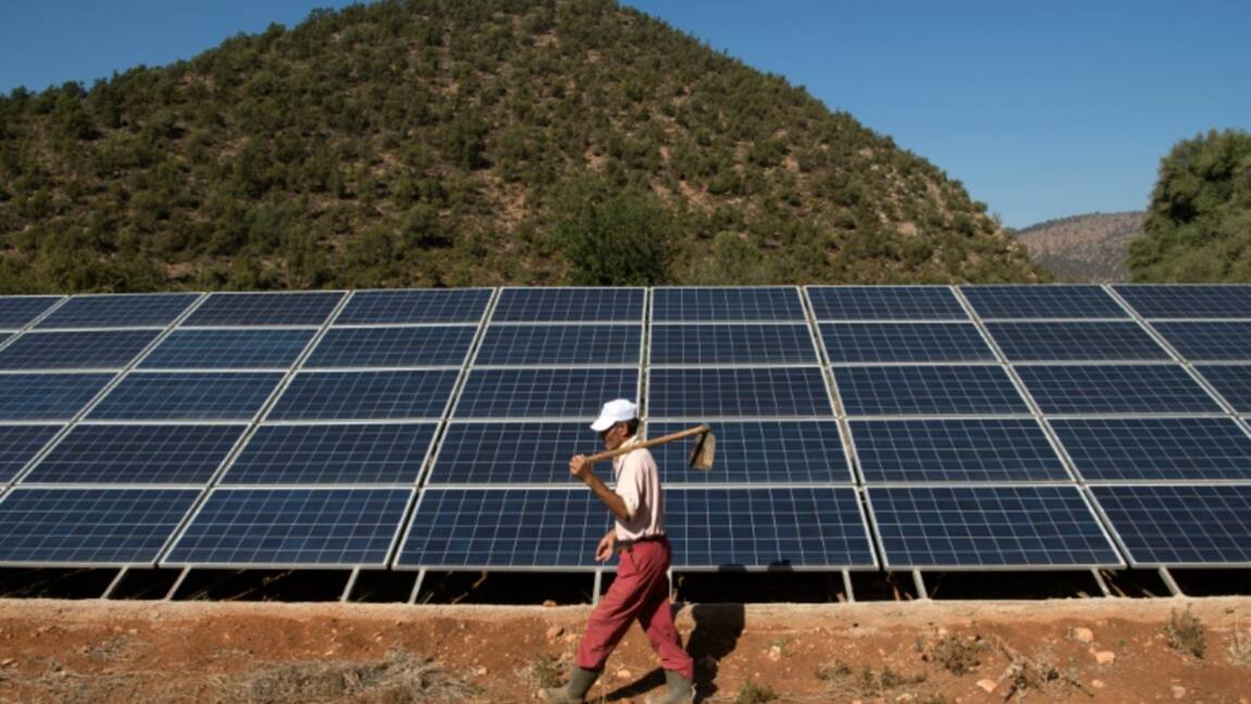 Au Maroc, "l'eau solaire" pour faire aider les paysans