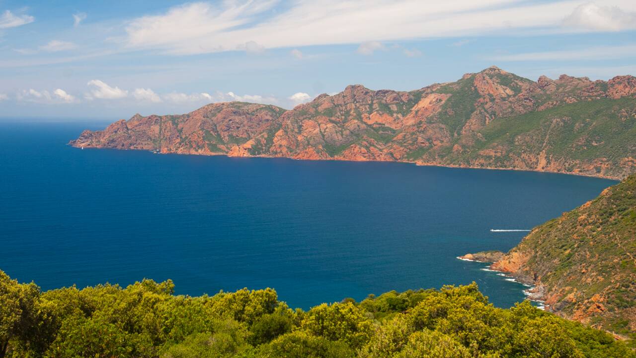 Vacances en Corse : 10 merveilles à ne pas manquer sur l'île de beauté