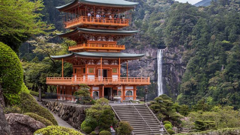 Le Mont Fuji Montagne Sacrée Au Japon Geofr