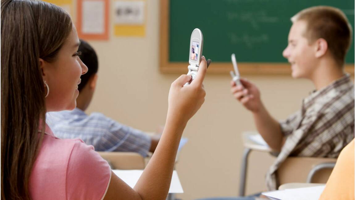 Faut-il interdire les téléphones portables dans les écoles primaires ?
