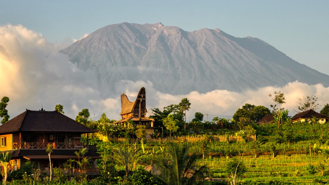 Bali le mont Agung  montagne sacr e Geo fr