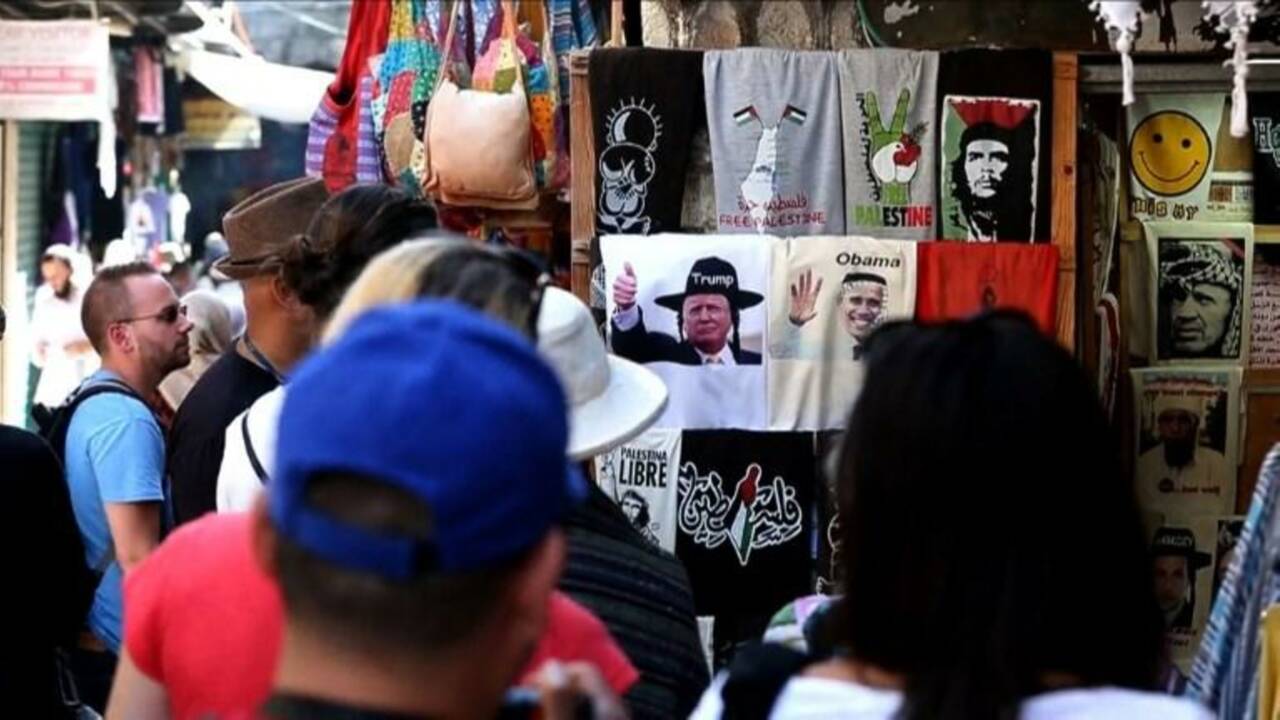 A Jérusalem, on vend déjà des tee-shirts à l'effigie de Trump