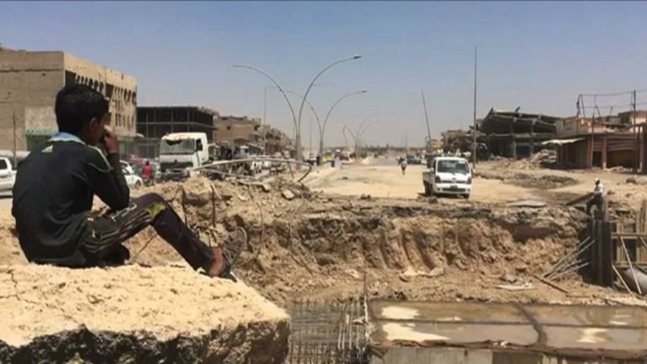 A Mossoul ouest, les habitants reconstruisent leurs quartiers
