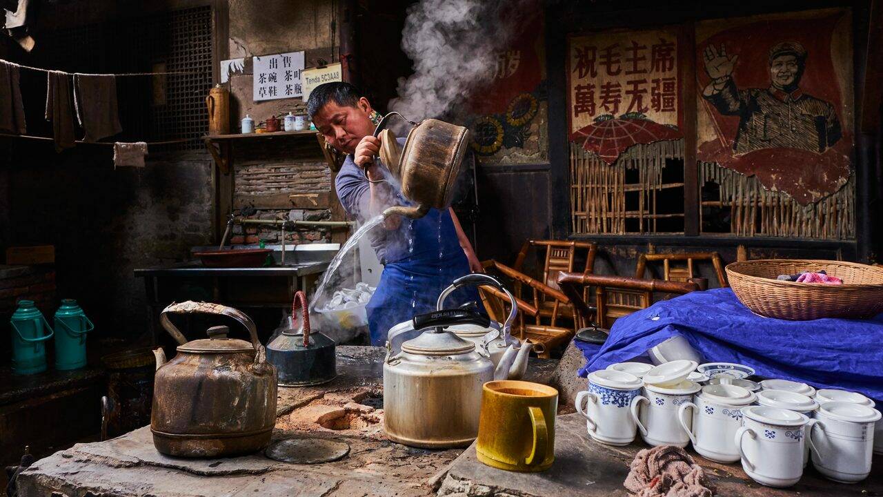 Chine : immersion dans les mythiques maisons de thé du Sichuan