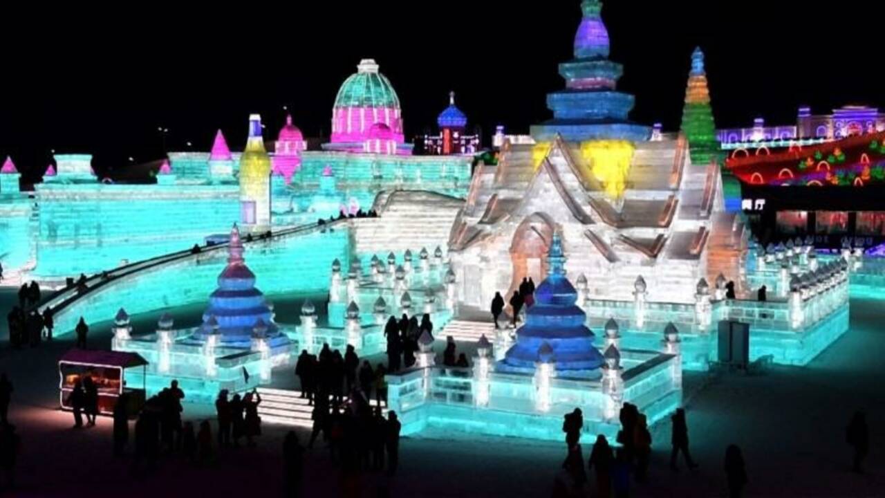 Chine : un festival de sculptures de glace