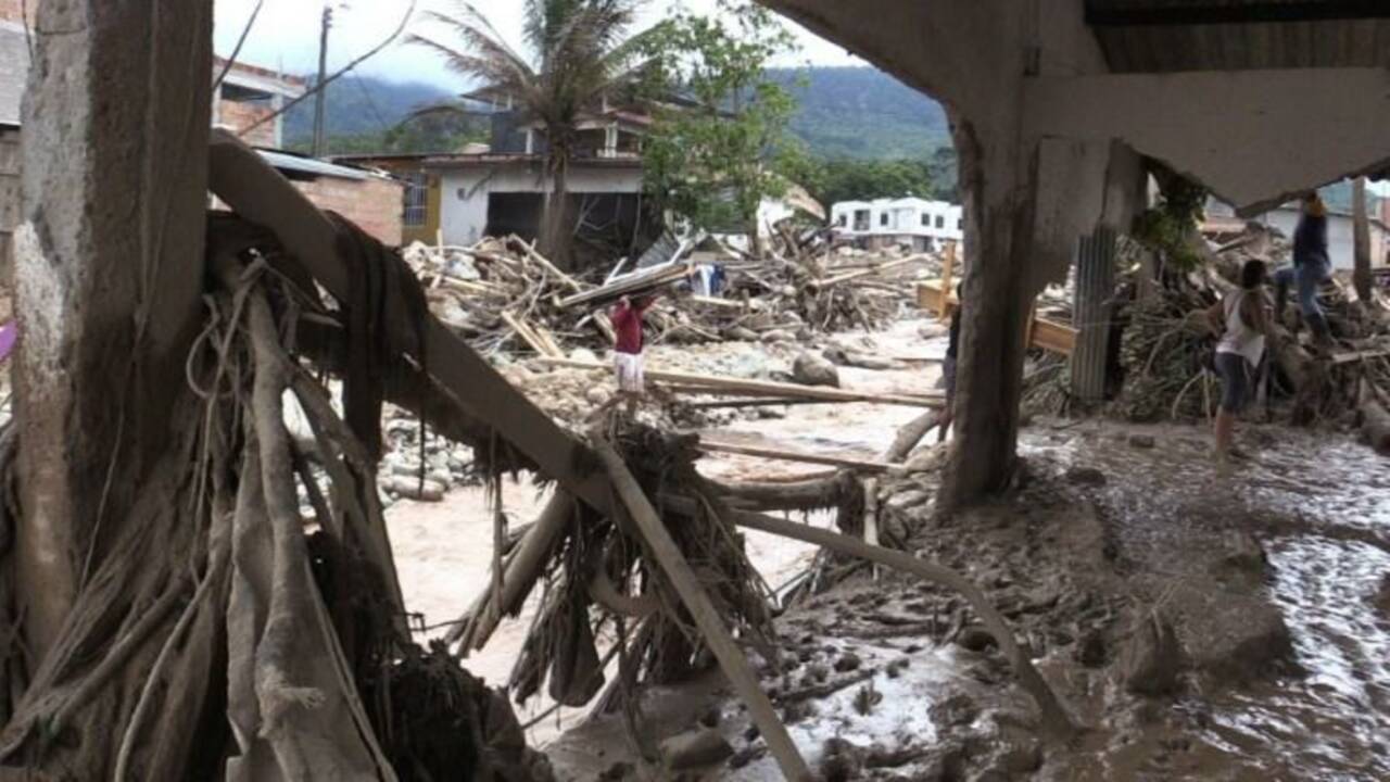 Coulée de boue en Colombie: le bilan s'alourdit à 254 morts