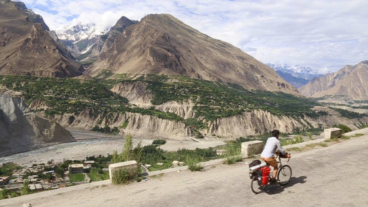 Matthieu Tordeur : de la Chine au Pakistan, 5 semaines à vélo sur la plus haute route du monde