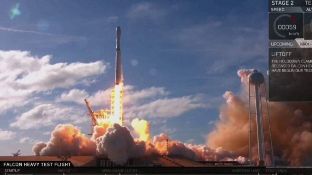 Décollage de Falcon Heavy, fusée la plus puissante du monde (2)
