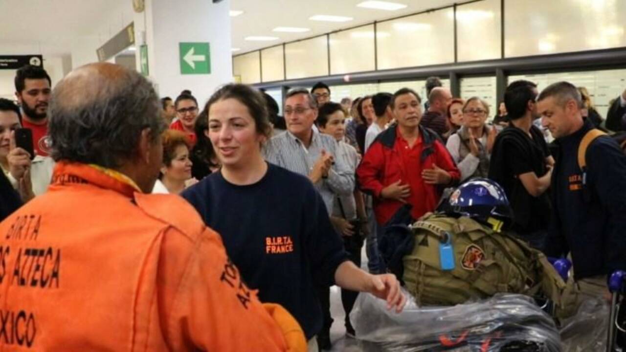 Des pompiers français arrivent au Mexique pour aider les secours