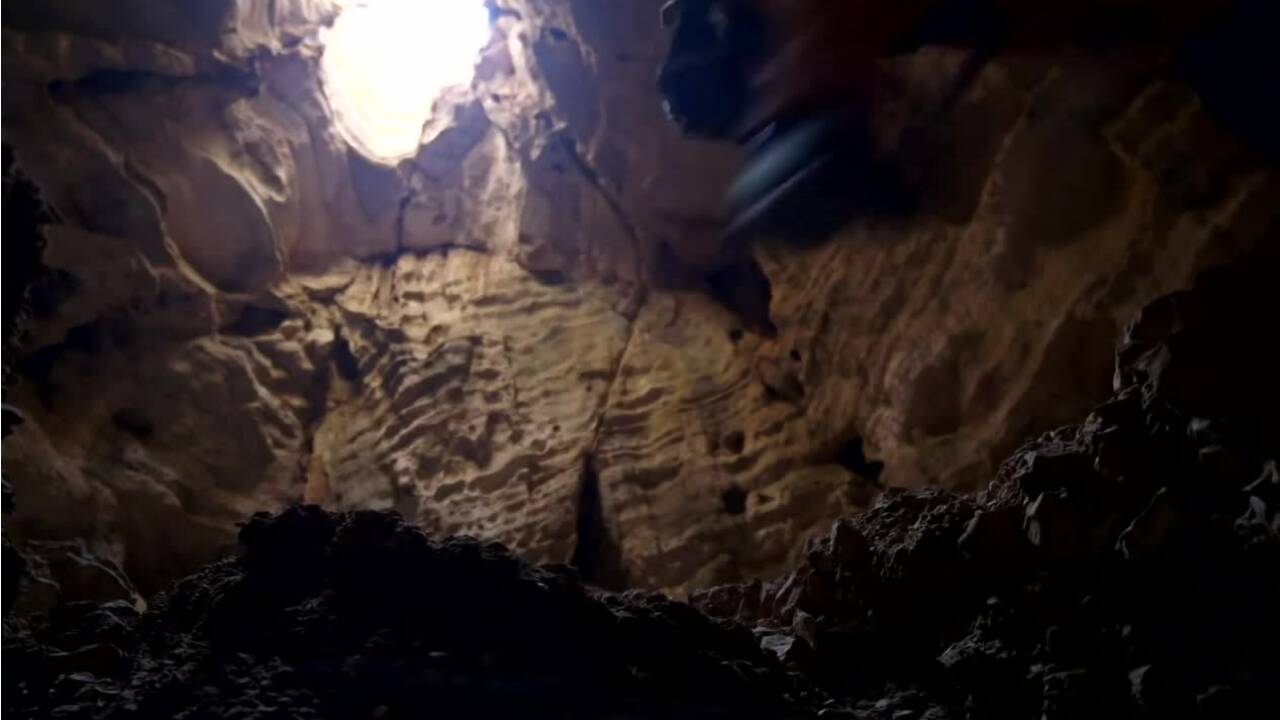 VIDÉO - Explorez l'une des plus grandes grottes du monde à Oman