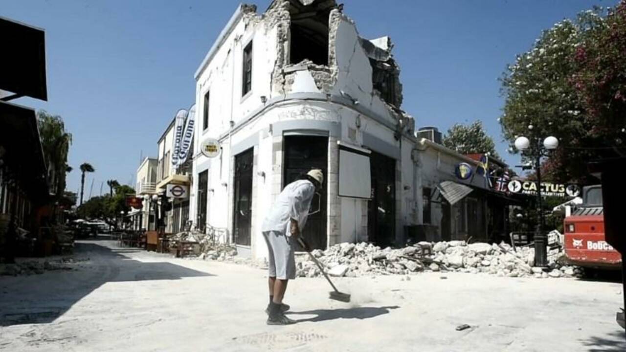 Grèce: l'île de Kos constate les dégâts après le séisme