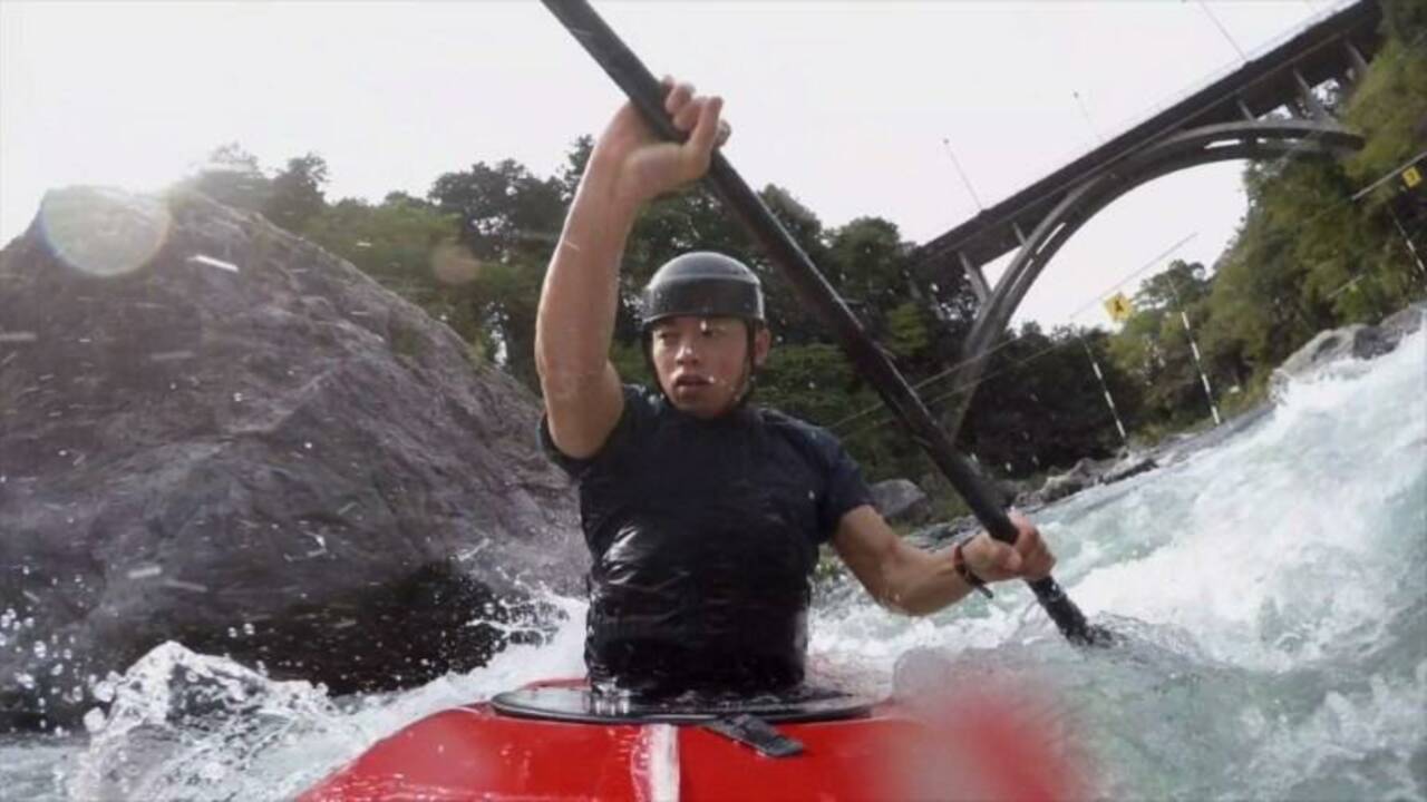 Japon: la double vie d'un moine kayakiste sur la route des JO