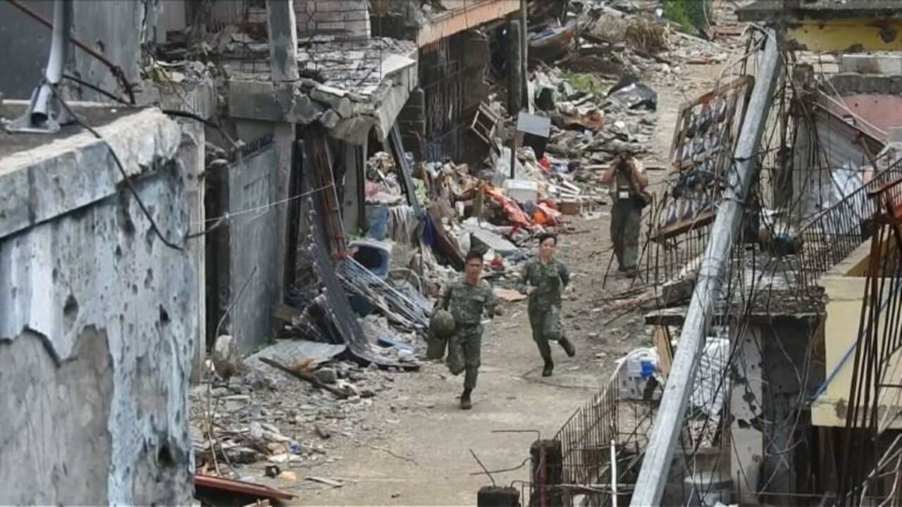 L'armée philippine reprend le contrôle d'un quartier de Marawi
