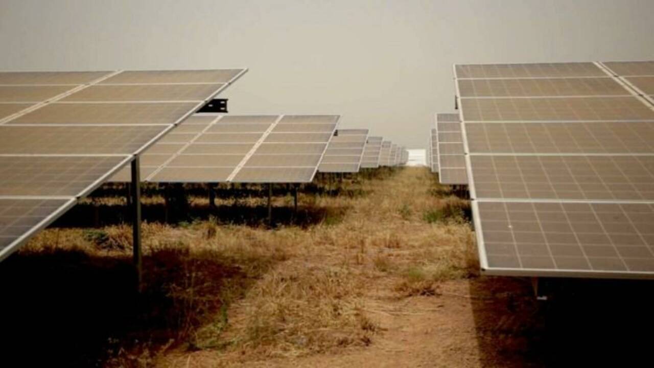 Le Burkina Faso inaugure sa première centrale solaire