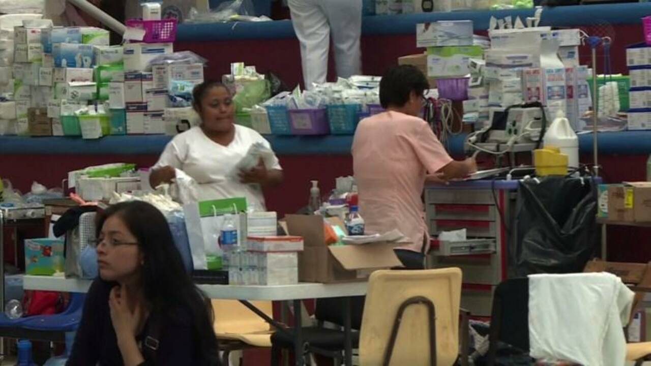 Mexique: un hôpital improvisé reçoit les victimes du séisme
