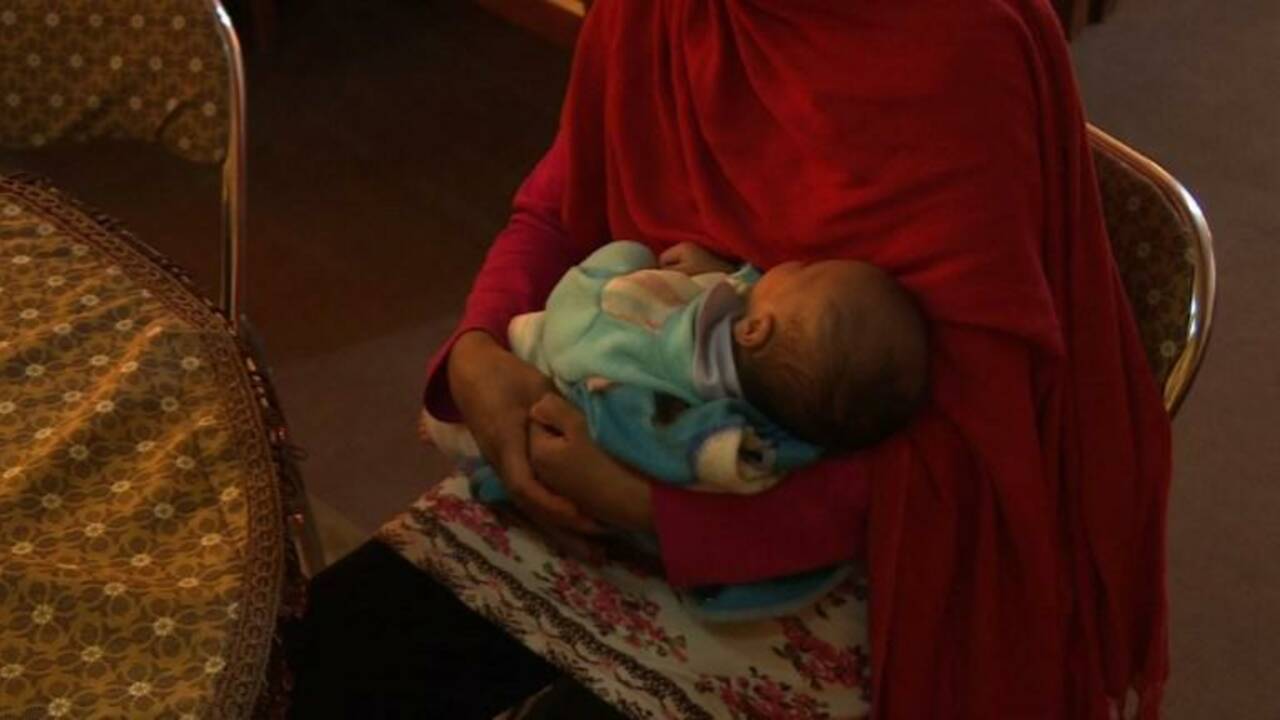 VIDÉO - Pour les femmes afghanes, des refuges à l'abri des coups