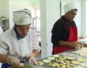 Rabat: dans un restaurant, des déficients mentaux en cuisine