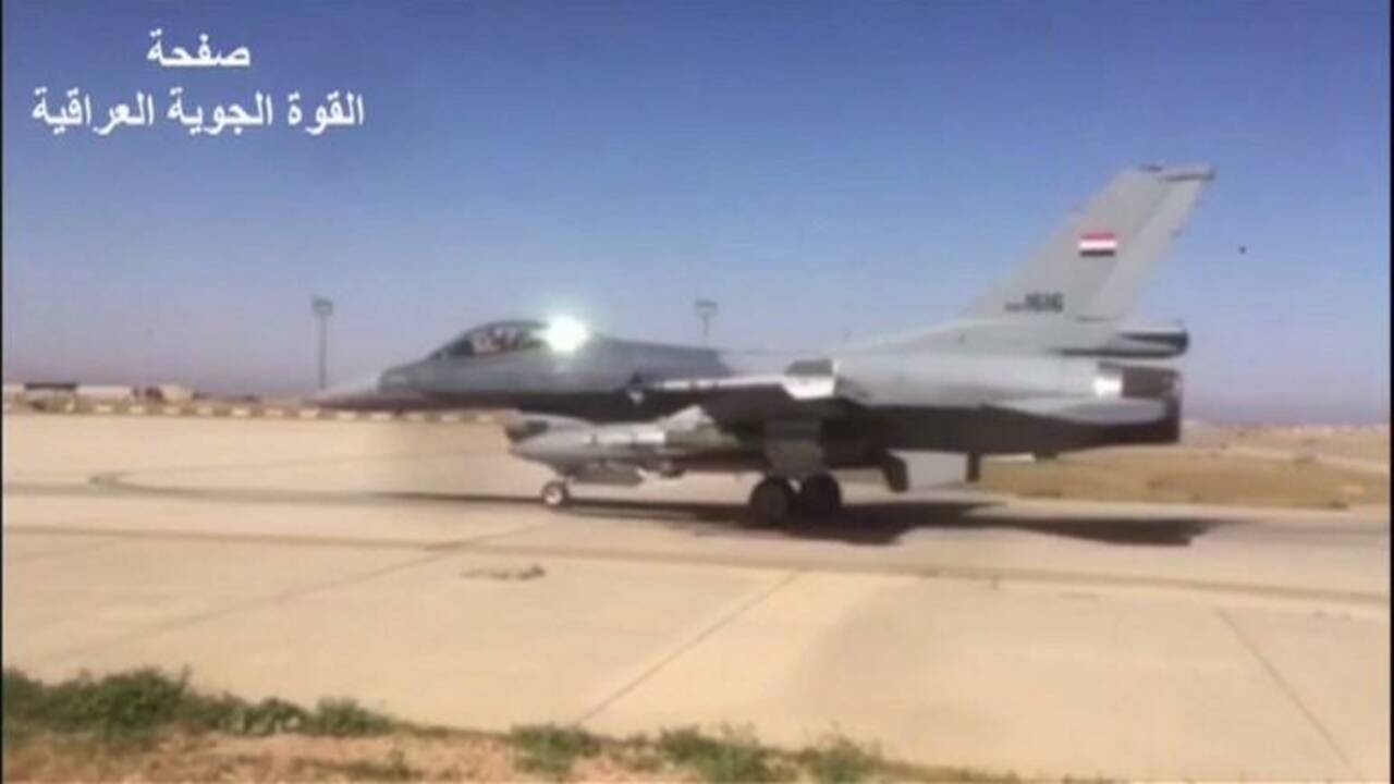 Raid de l'aviation irakienne contre l'EI en Syrie