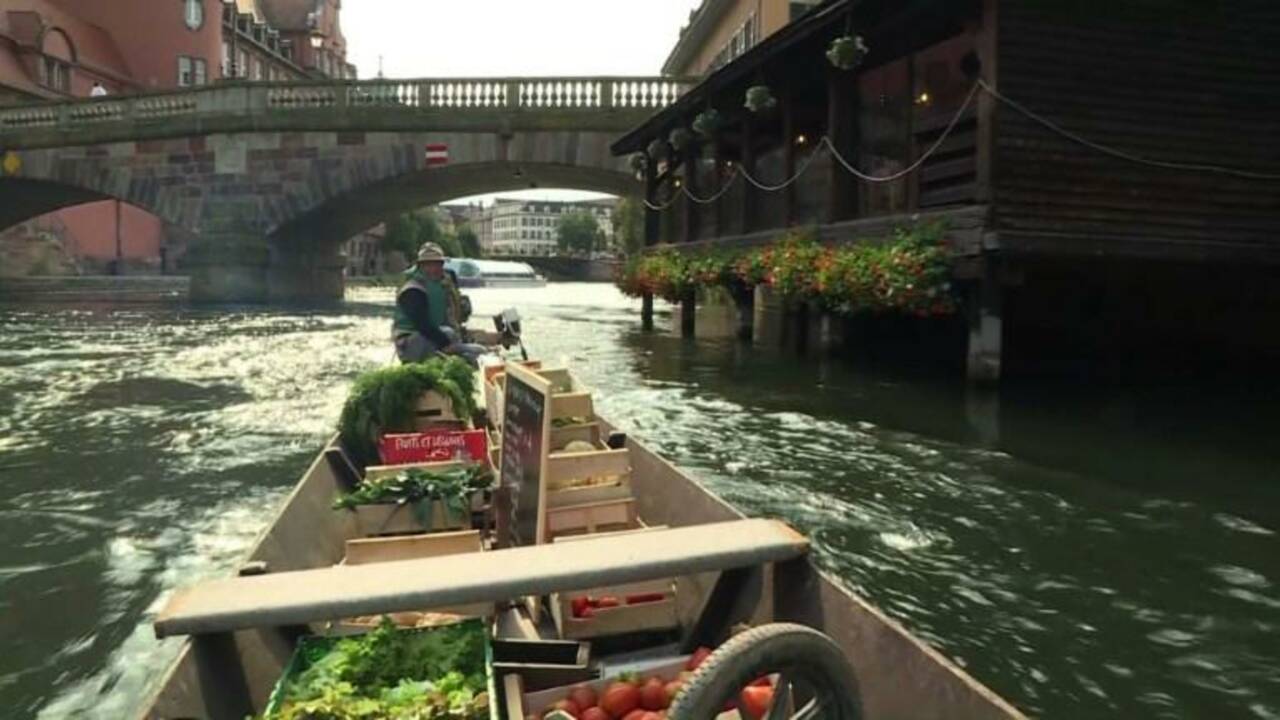 Strasbourg: un marché flottant à la rencontre des habitants