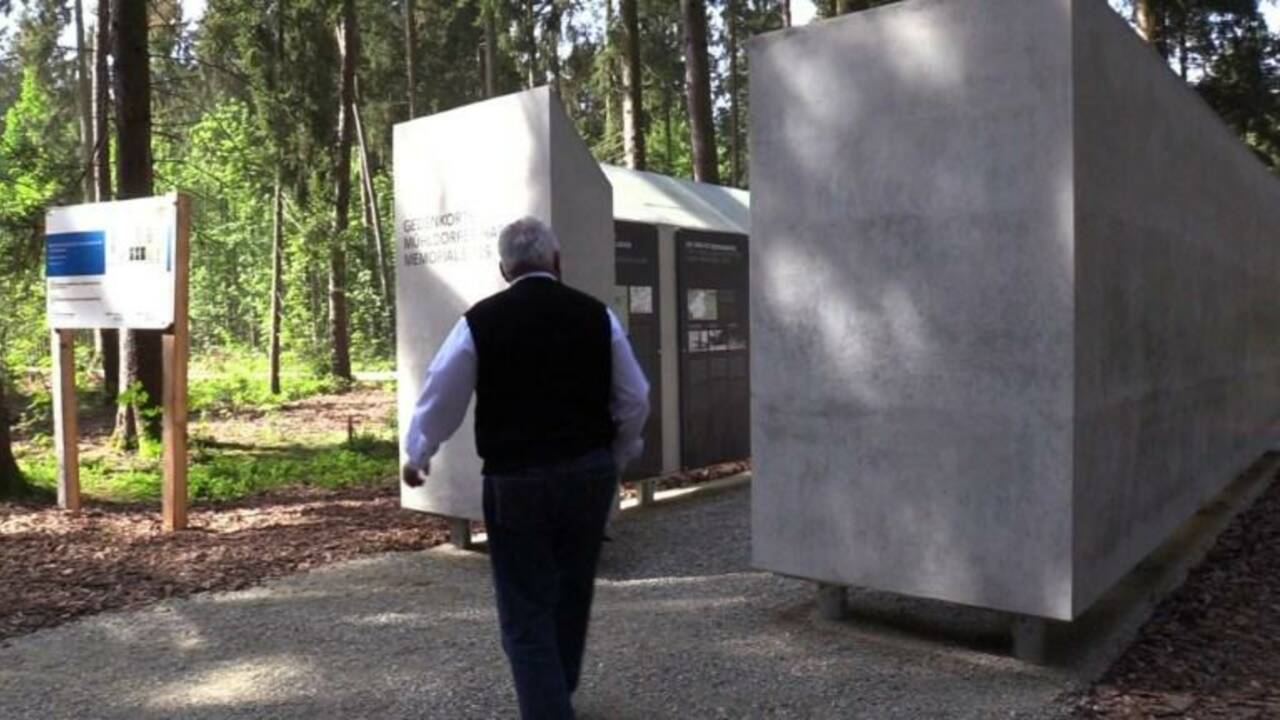 Un mémorial aux victimes du camp de concentration de Mühldorf
