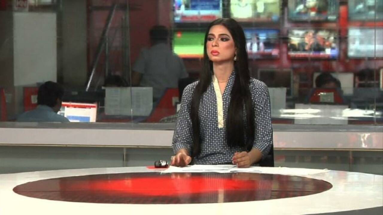 Une première présentatrice télé transgenre au Pakistan
