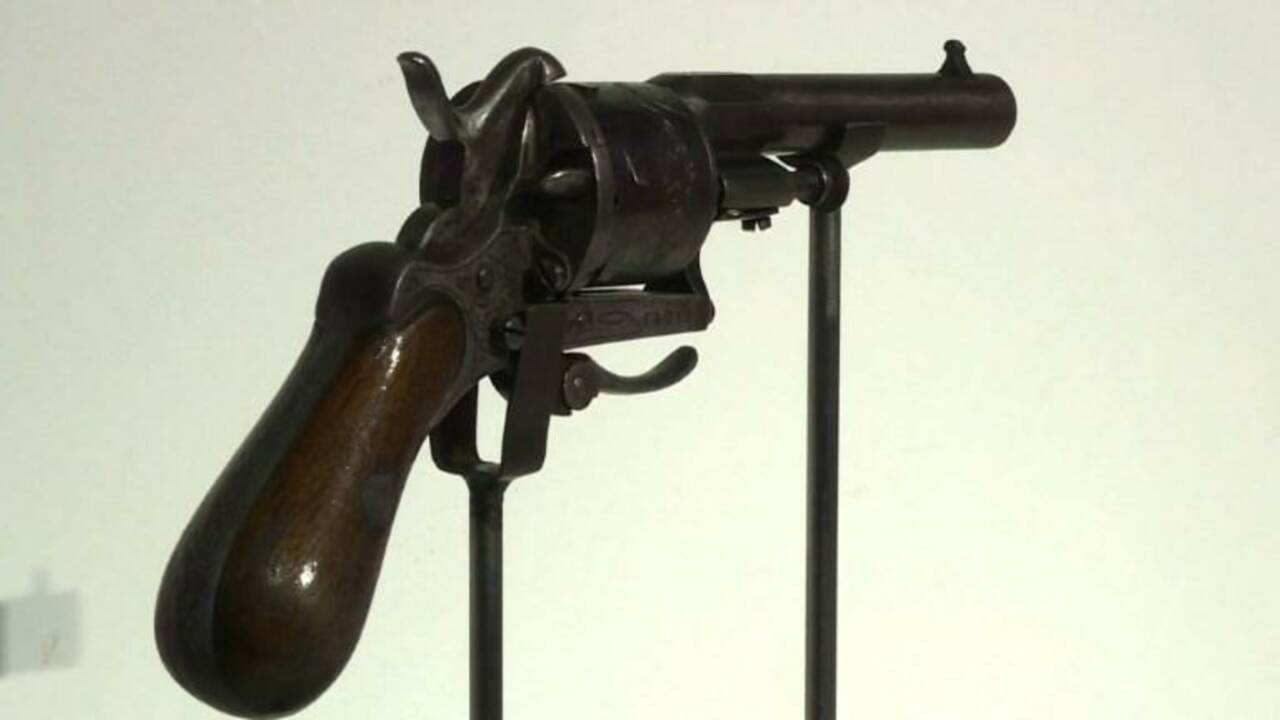 Verlaine tira sur Rimbaud: le revolver vendu 434.500 euros