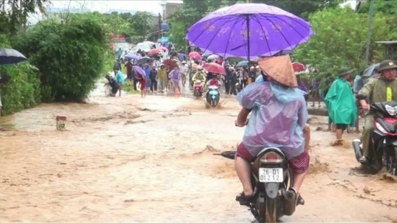 Vietnam: 37 morts, 40 disparus dans des inondations
