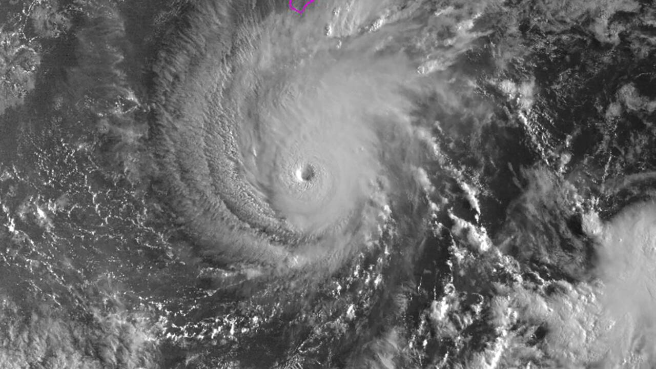 Ouragan Lane: Trump déclare l'état d'urgence à Hawaï