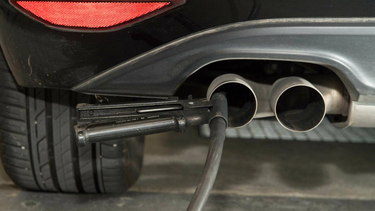 Le Parlement européen veut une réduction de 40% des émissions de CO2 des voitures