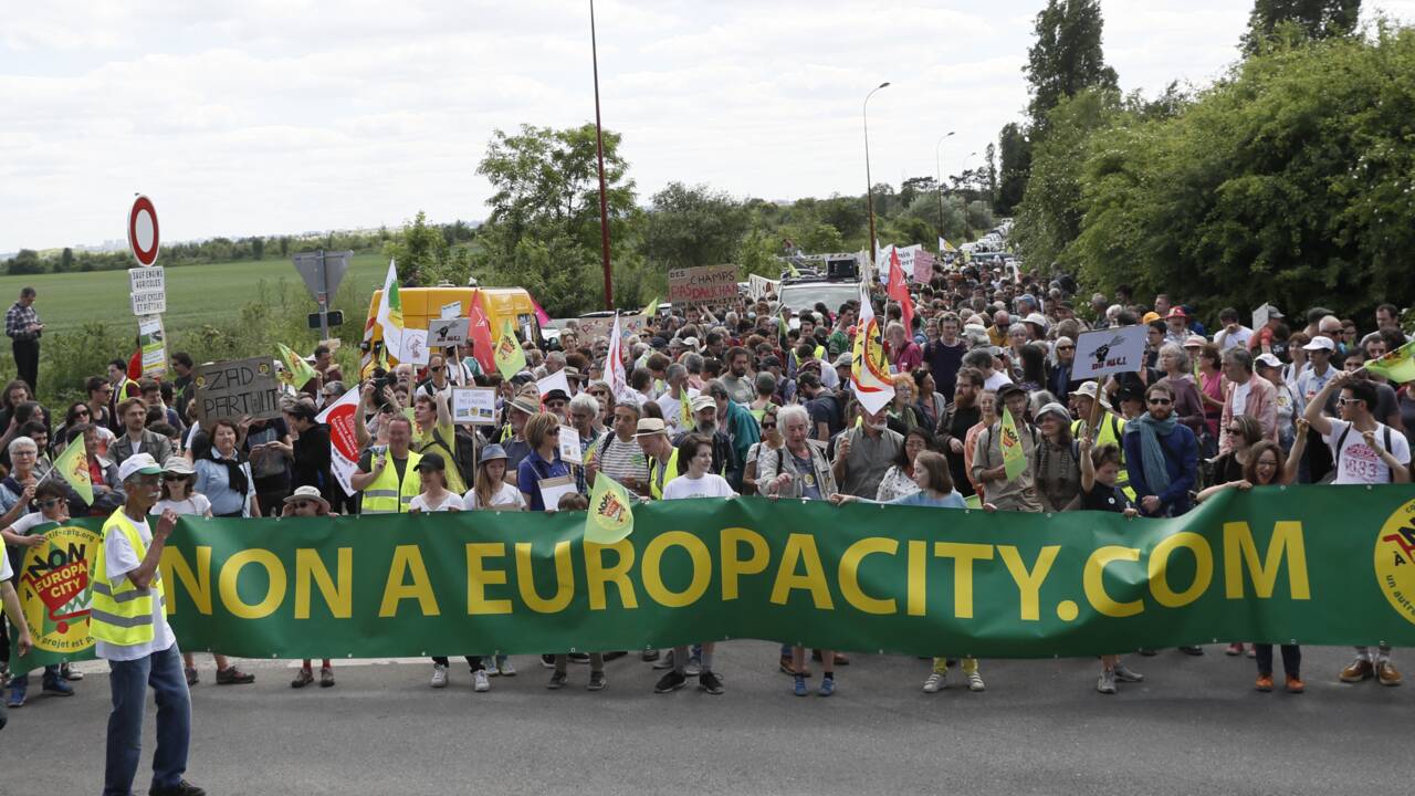 Europacity: En Ile-de-France, l'urbanisation des terres agricoles en débat