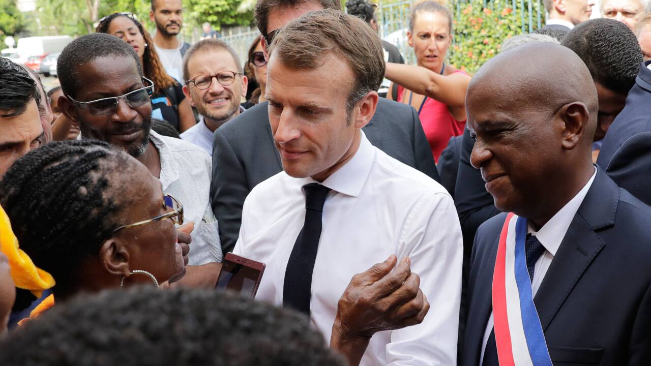 Après la Martinique, Macron arrive en Guadeloupe pour évoquer les sargasses