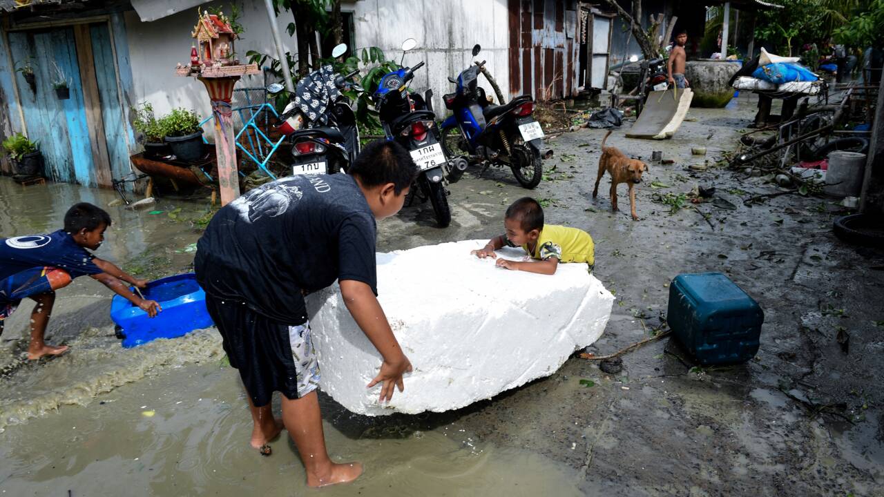 Tempête en Thaïlande: inondations et coupures de courant, îles touristiques épargnées
